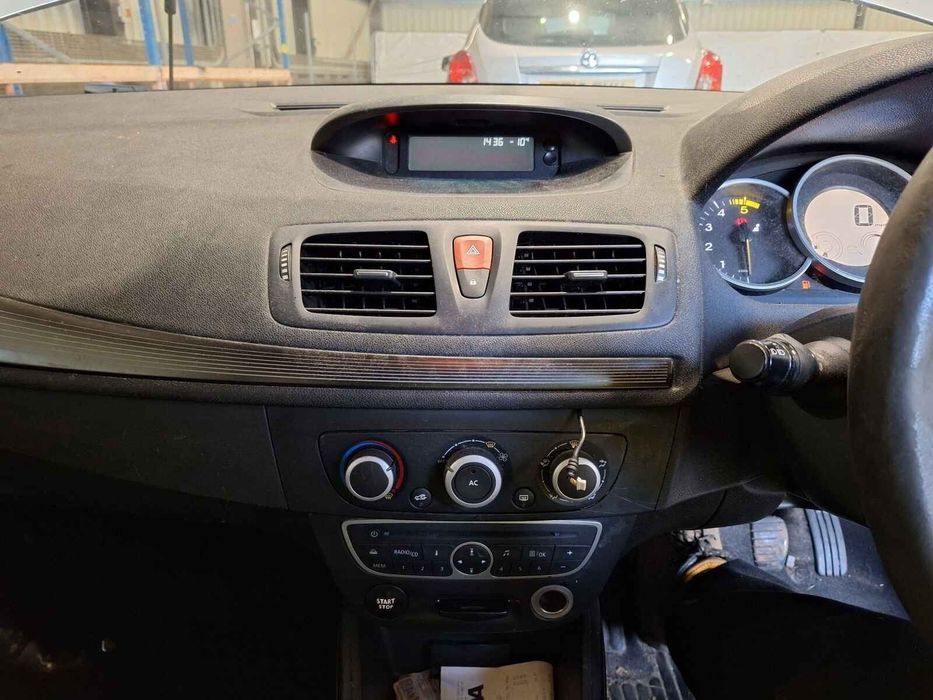 Oglinda Dreapta Renault Megane 2011 Break Argintiu