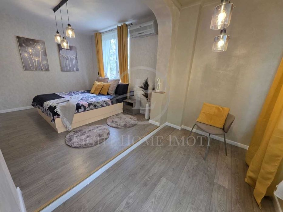 Продава се Тристаен апартамент в Пловдив, Кършияка - 78 кв.м за 1111 €/кв.м - Снимка #7