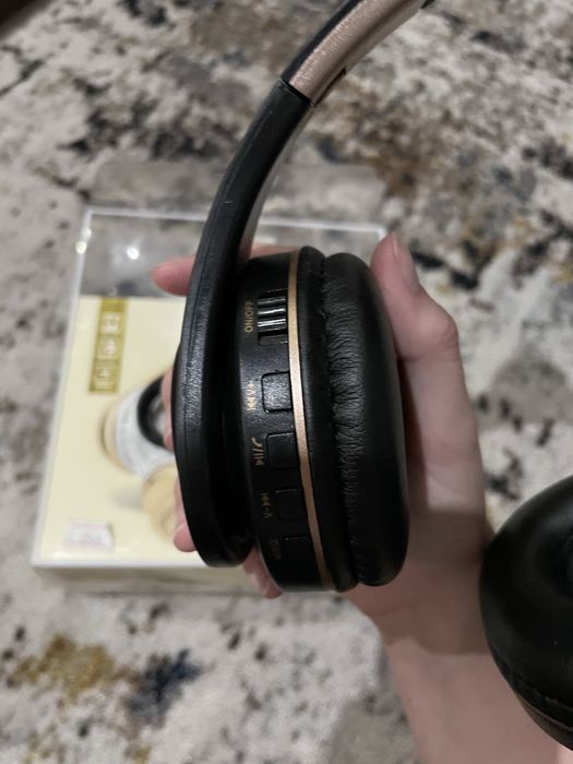 наушники с кошачьими ушками