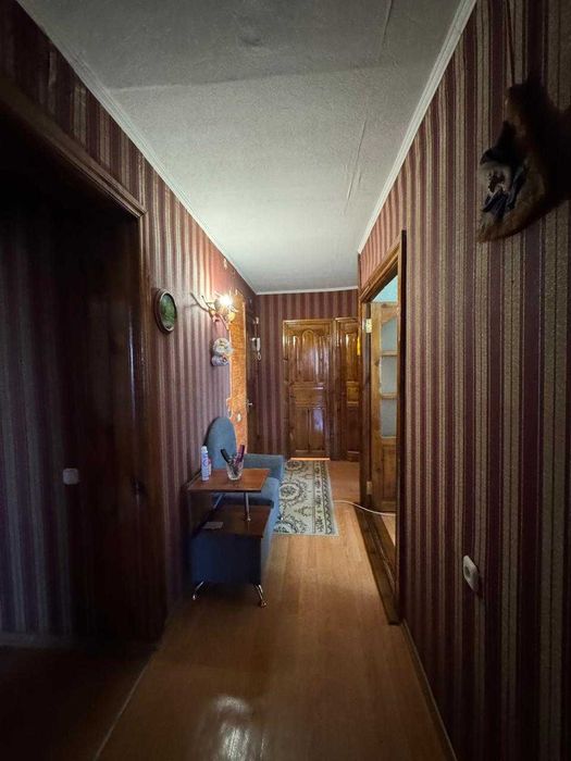 S  Продам 4-х ком на 7 мкр, 6/9 этаж