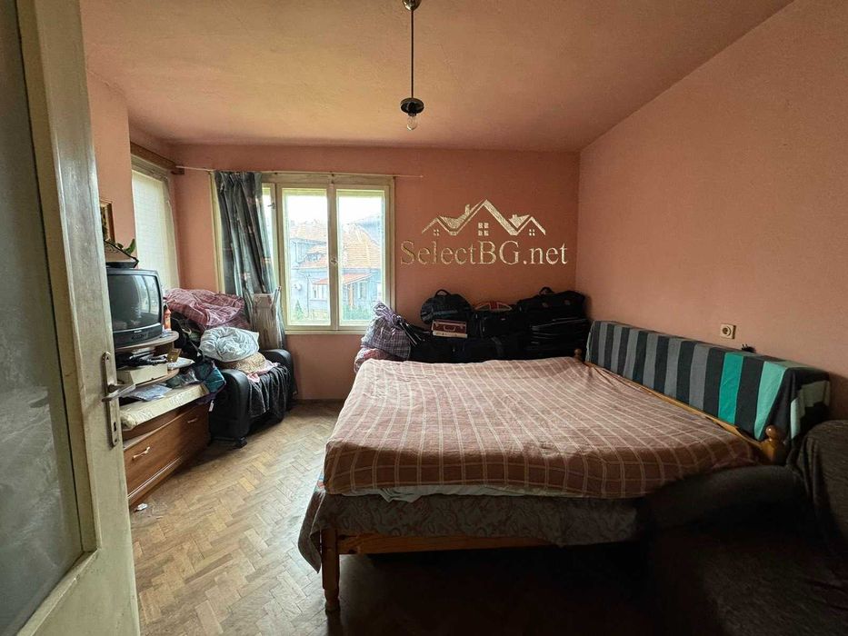 Продава се Етаж от къща в Велико Търново, Колю Фичето - 180 кв.м за 539 €/кв.м - Снимка #7