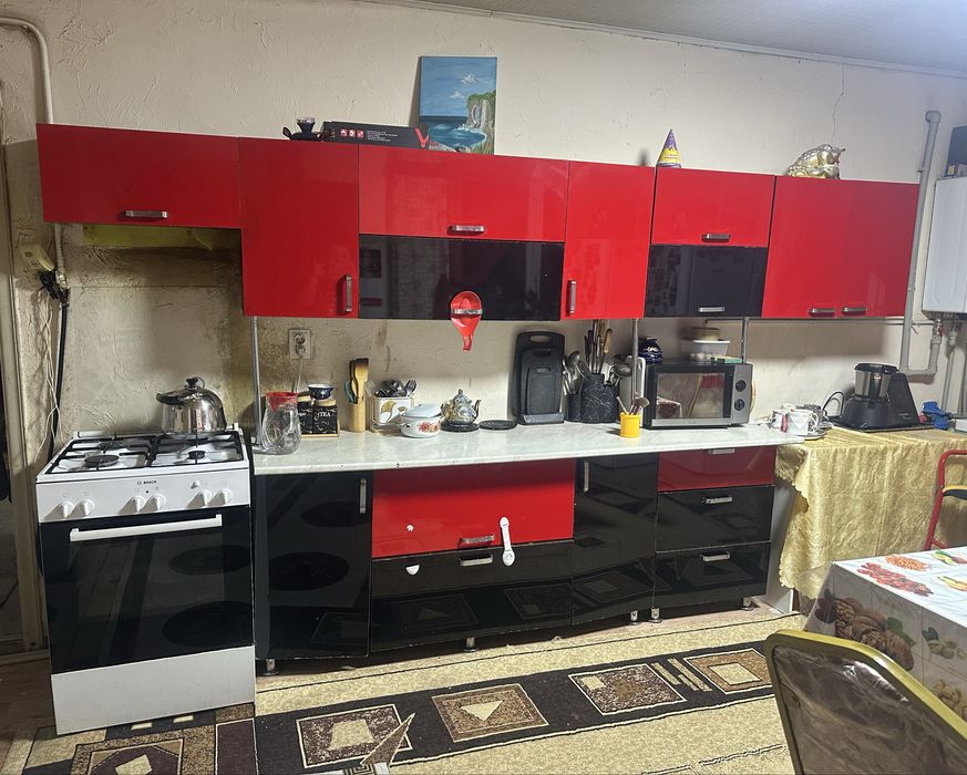 Продам кухонный гарнитур