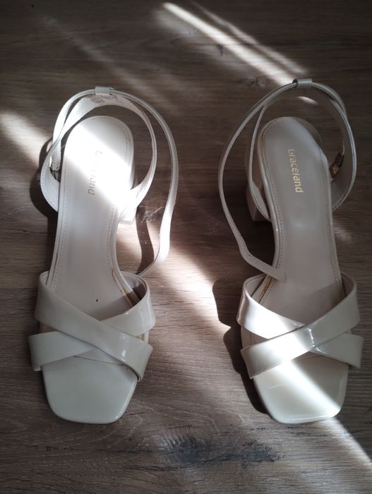 Sandale elegante,mărimea 36