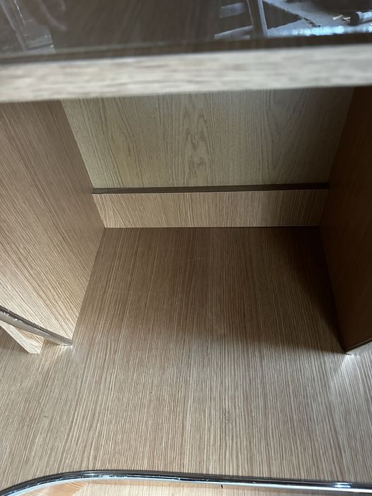 Mobilier 4 corpuri – spațiu de depozitare generos