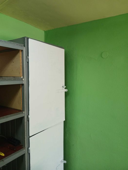 Продавам гараж в кв. Здравец под високото напрежение