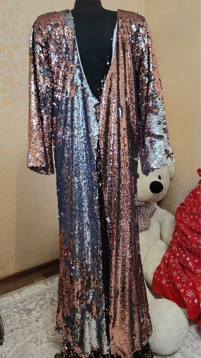 Платье вечернееее