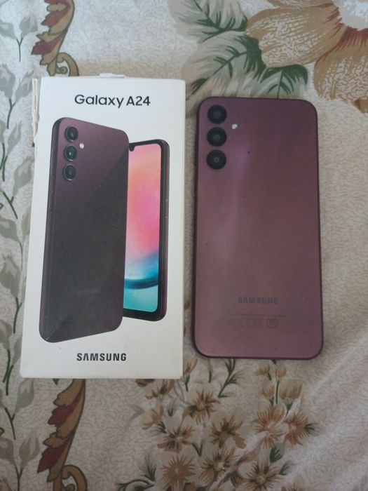 Продам Самсунг А 24