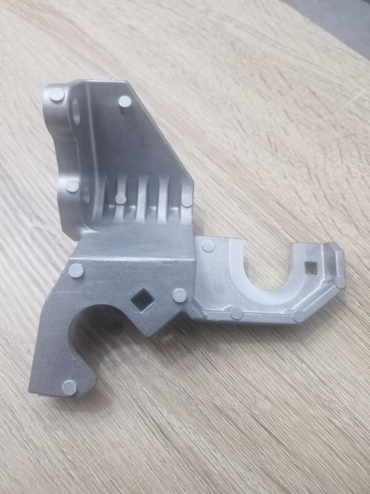 De vanzare suport timomerie qashqai