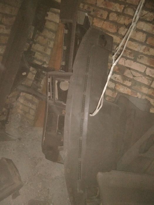 Разное на пасат б3 продам