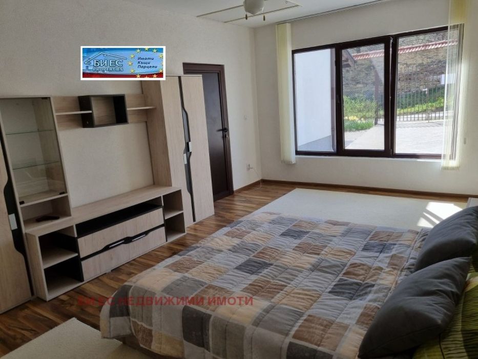 Продажба Къща гр. Угърчин - с. Сопот 90m²