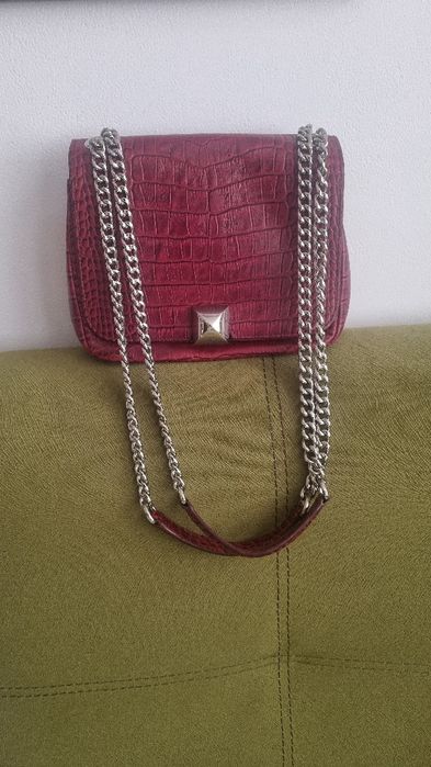 Чанта, естествена кожа, датска марка Leowulff, цвят бордо