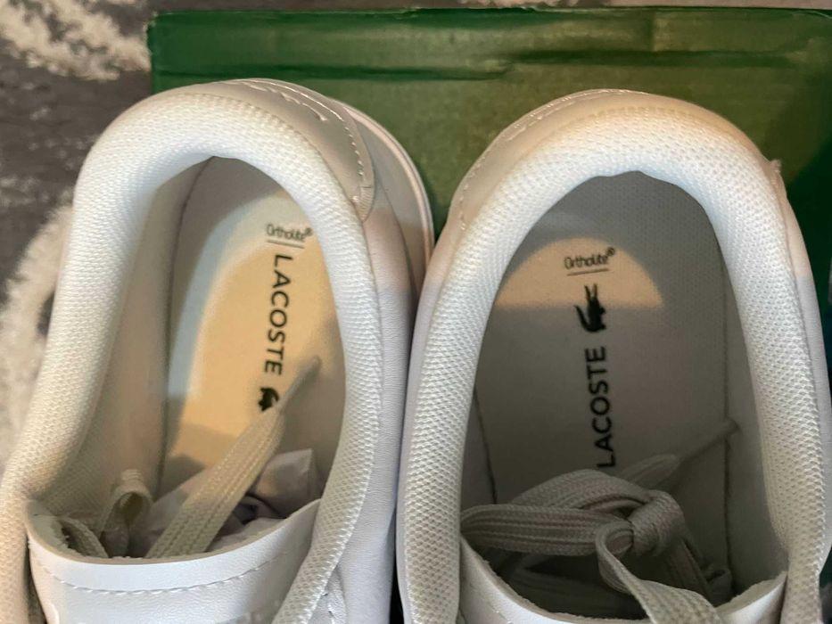 Lacoste Pantofi sport- Baseshot Evo nr 38, 39 și 40
