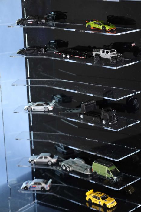 Vitrina acrilica-100 locuri+Team transport-1:64-Hotwheels,Mini GT;