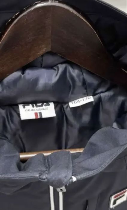 Куртки, Пальто, ветровка ,