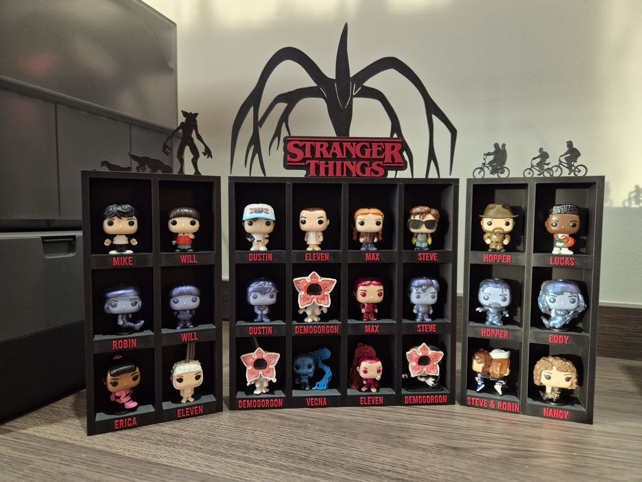 Подставка Stranger Things(Очень Странные Дела) Kinder Joy toys