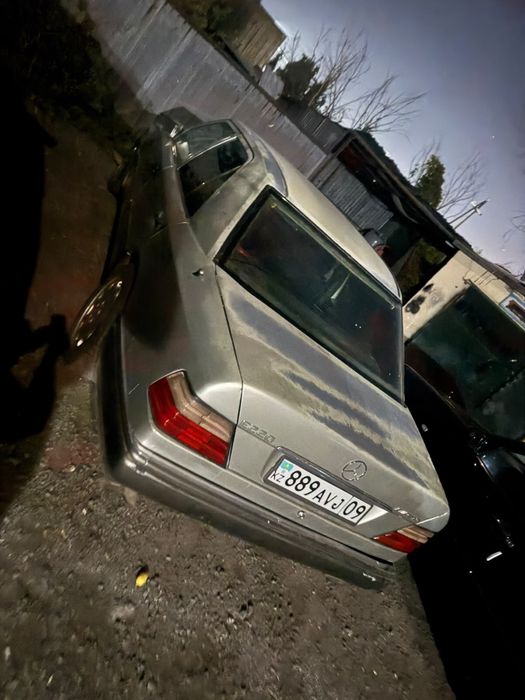 Продаю мерседес по запчастям