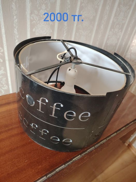 Продам люстры. Недорого.