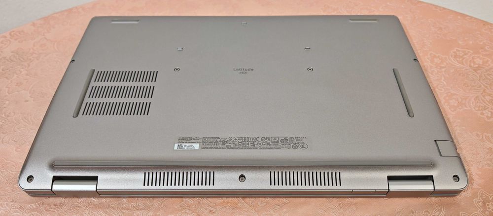 Dell Latitude 5531/Core i7-12800H/16GB DDR5/512GB SSD/Iris Xe/15.6 IPS