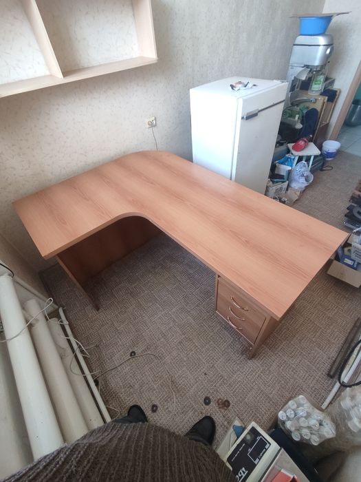 Стол угловой+полка угловая навесная
