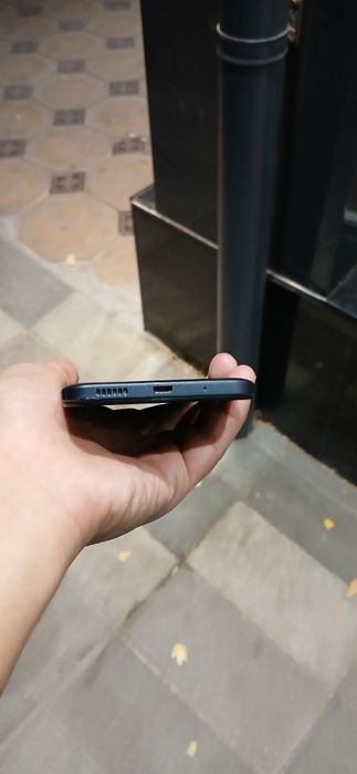 Redmi 12c 128/6 sotiladi