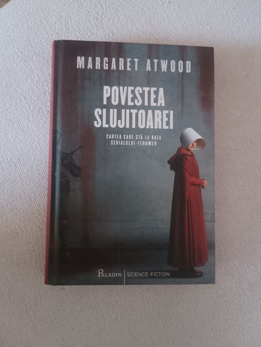 Povestea slujitoarei