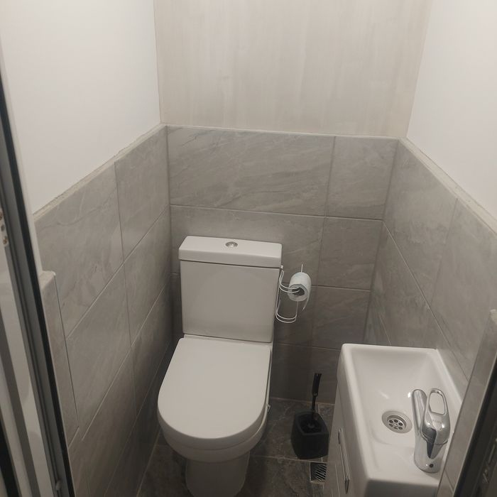 Дава се под наем Тристаен апартамент в Русе, Възраждане - 70 кв.м за 341.7 € - Снимка #3