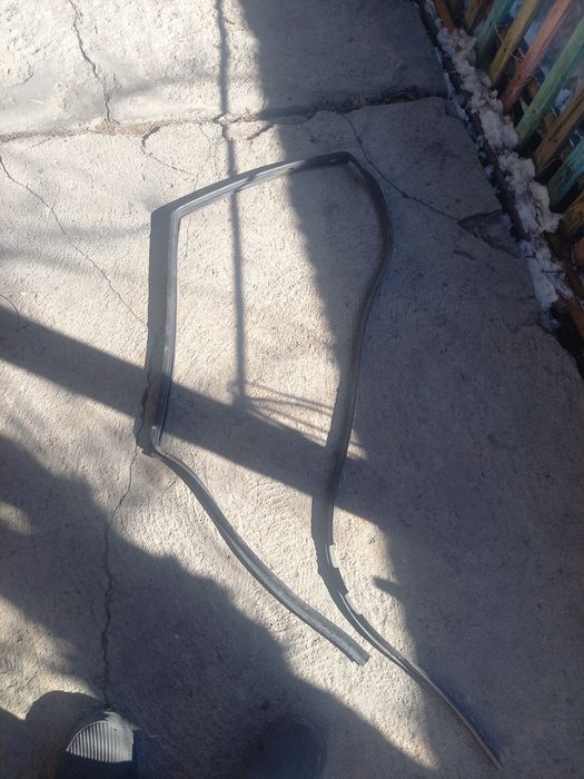 Продам кулису Тойота Карина е