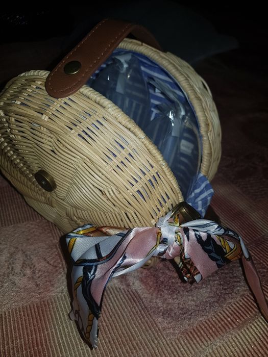 Сумка круглая из ротанга