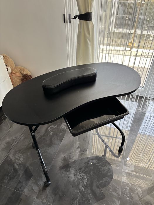 Masa pliabila manichiura