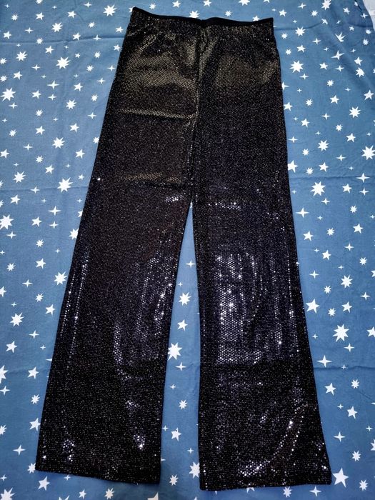 Vând pantaloni eleganți evenimente