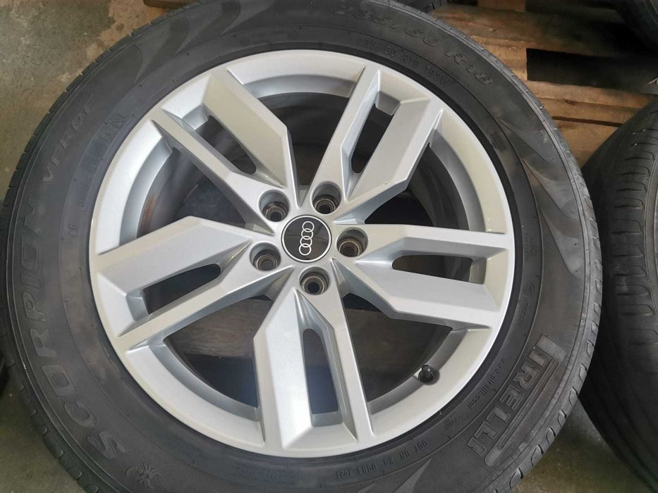 Jante Originale Audi Q 5 .R 18 .cu anvelope de vara