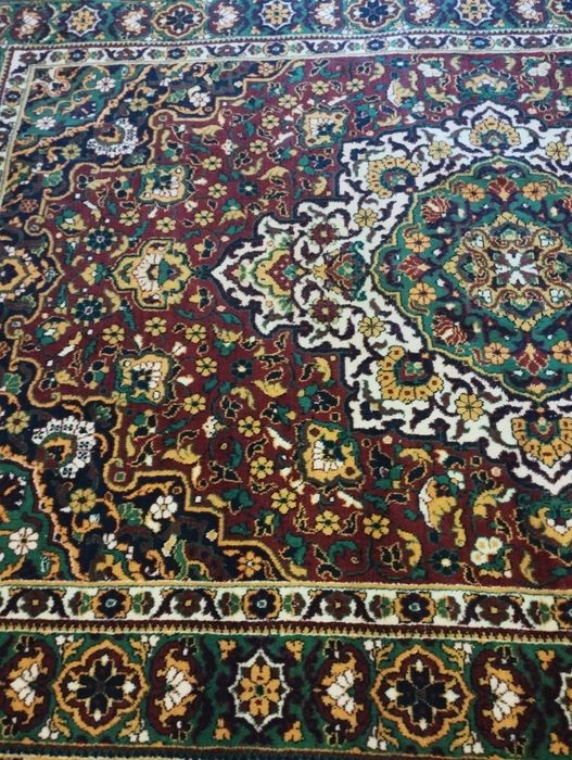 Продаются новые ковры 2×3 недорого советские