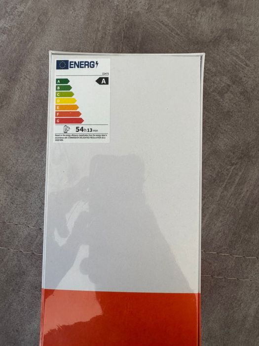 Продам новый телефон