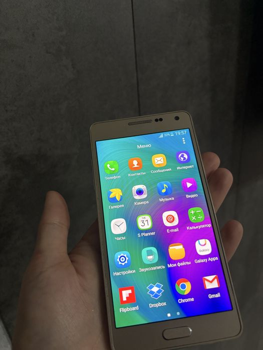 Продам samsung galaxy a5 2016