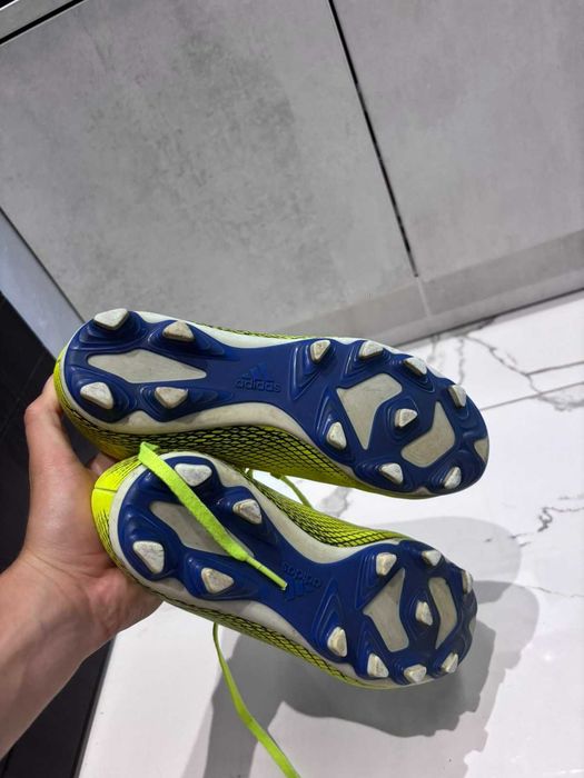 Футболни бутонки Adidas 35 номер