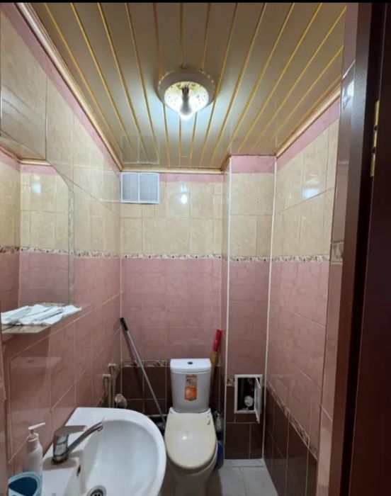 Продам 2-ух комнатную.