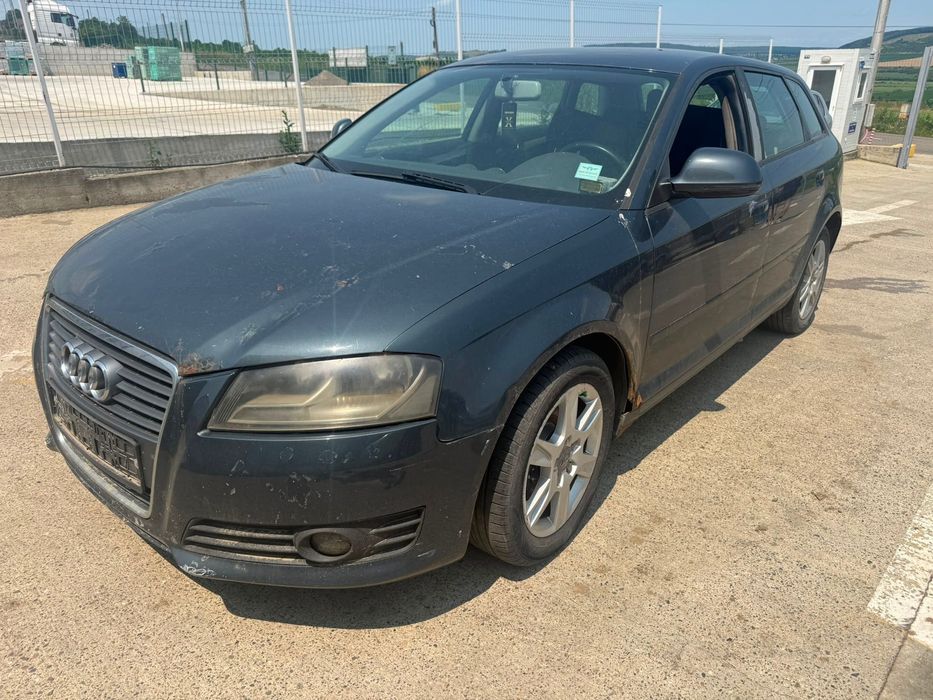 Dezmembrez Audi a3 facelift Gri - lz7h 2009 1.6 bse volan stanga 185.000 km