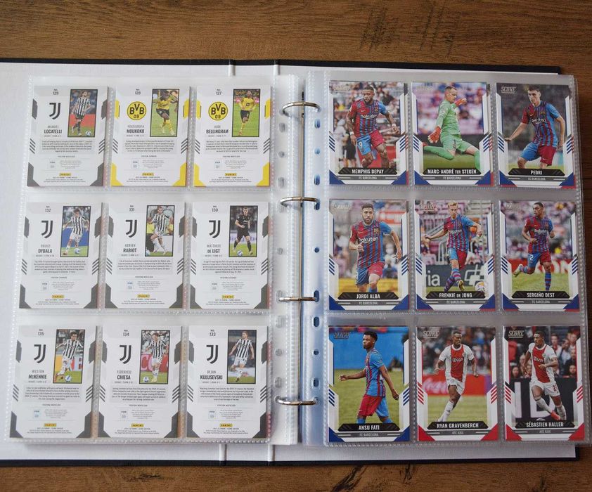Продавам: Panini колекции Score FIFA 2021/22 & 2022/23 (200 карти)
