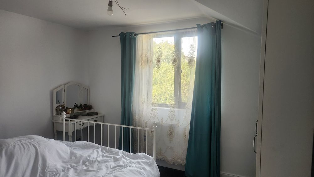 Casă Bucov P+1E  zona Primărie Bucov  240 mp construiți si teren 850 mp