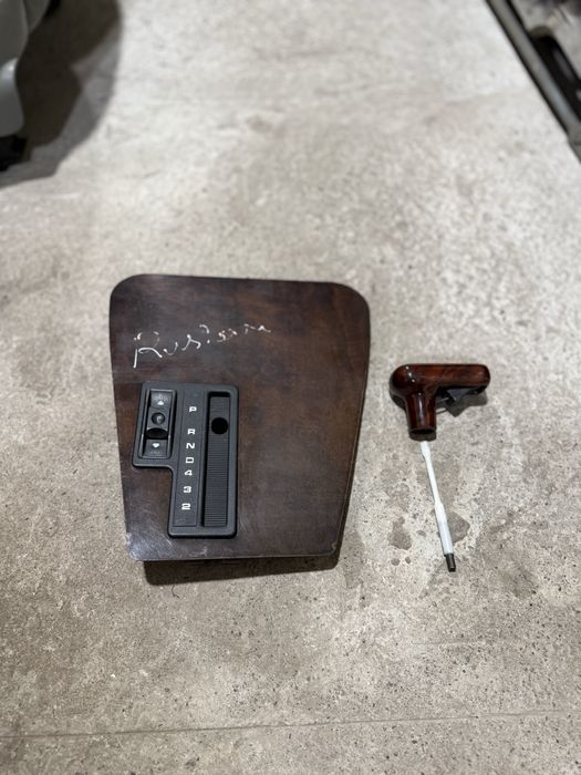 Площадка АКПП с ручкой на BMW e34