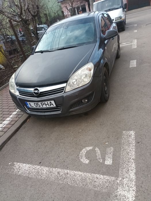 OPEL ASTRA H  1.7 2010