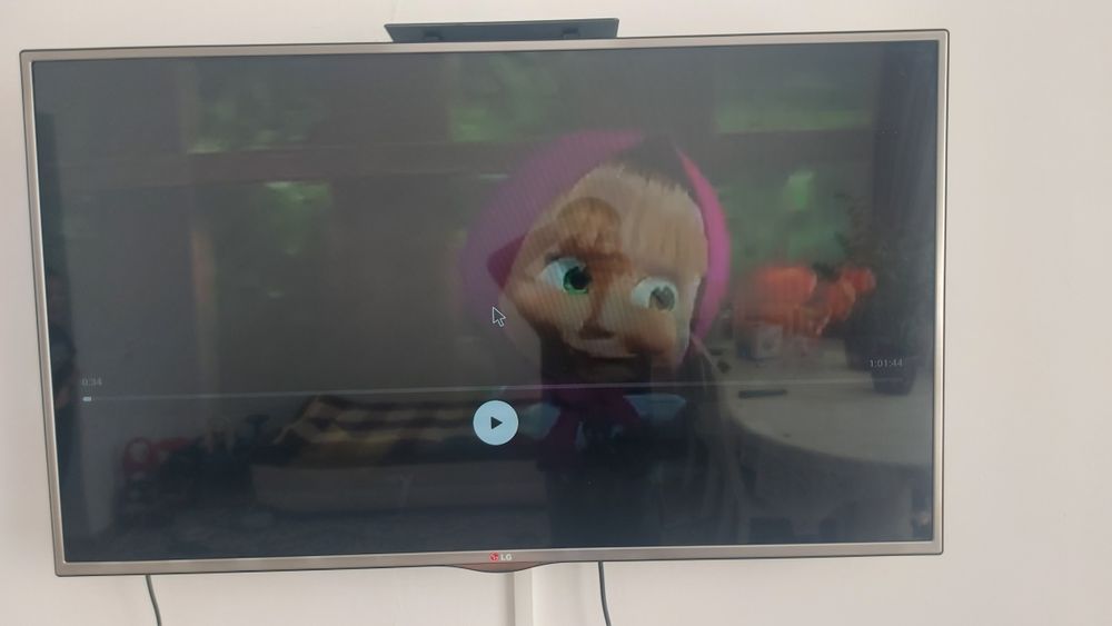 Телевизор LG 120 см