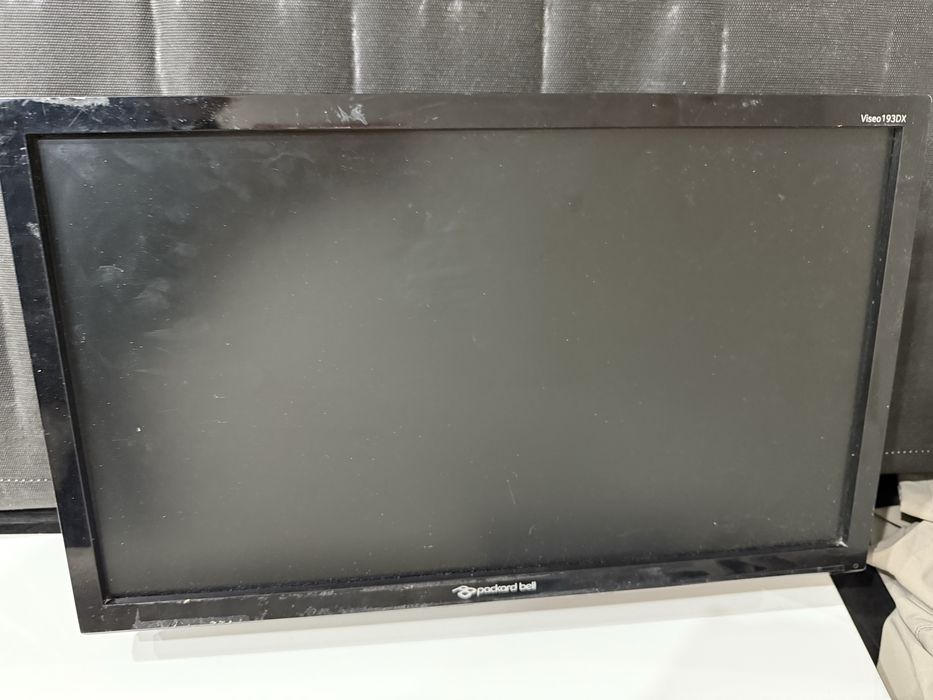 Продается Монитор Packard Bell Viseo193DX в хорошем состоянии