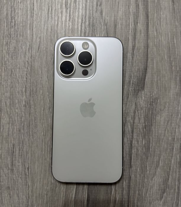 Продам 15 про срочно