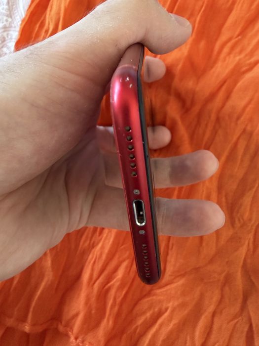 iPhone SE 3 | eMag 2024 64GB Red | cadou 2 huse incluse