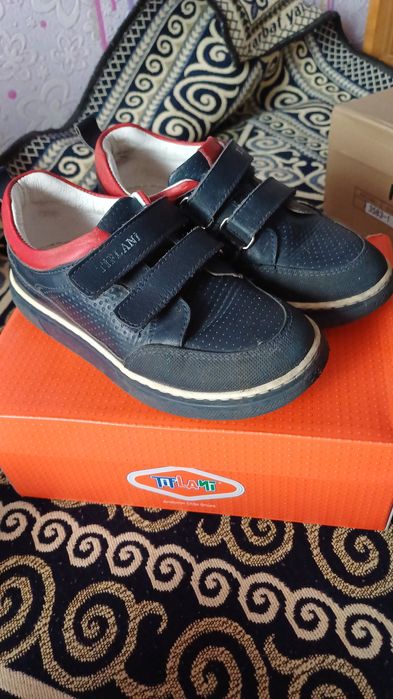 Продам обуви осень-зима на мальчика