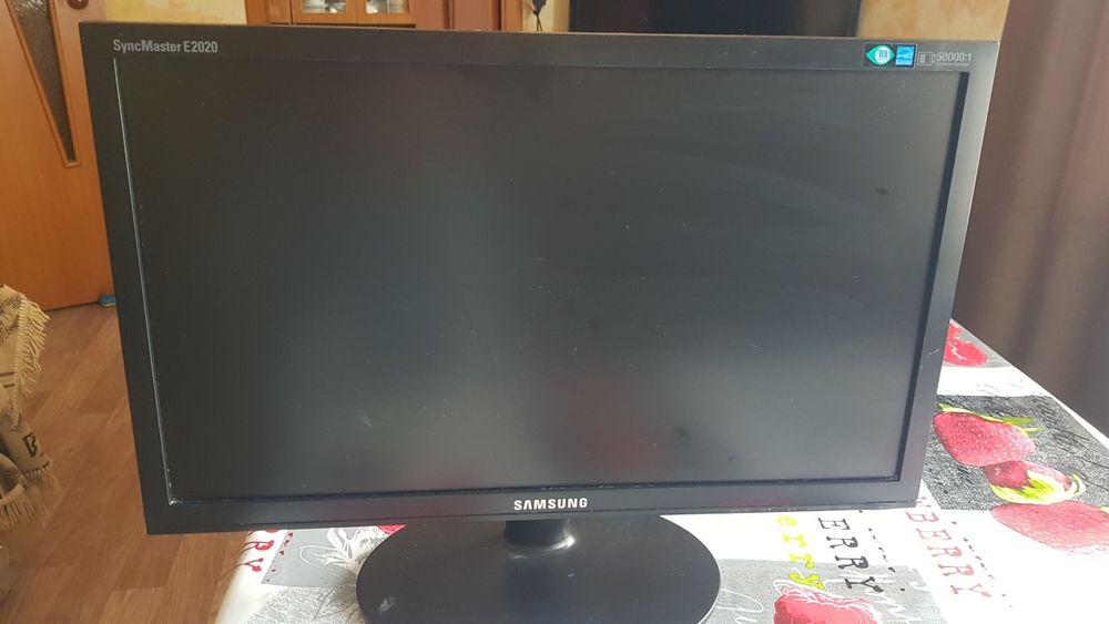 Монитор 20 дюймов Samsung