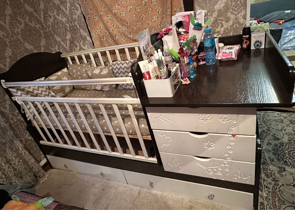 Детский манеж из дерева