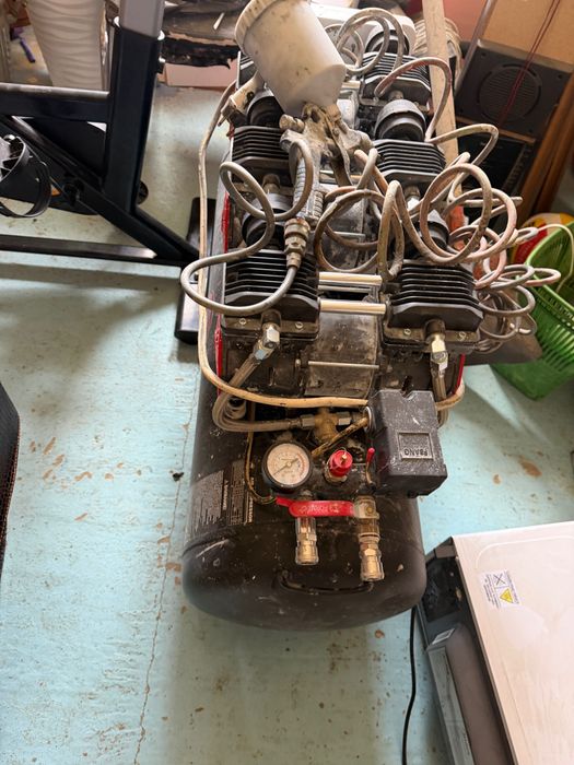 Компрессор и инструменты