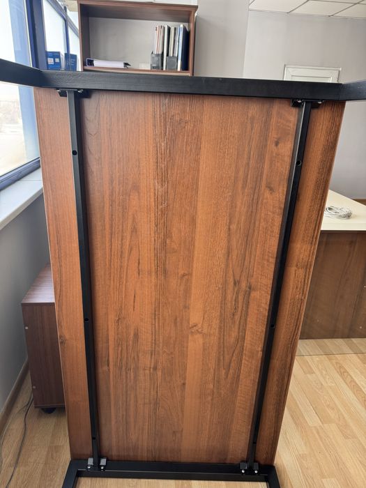 Продам журнальный столик